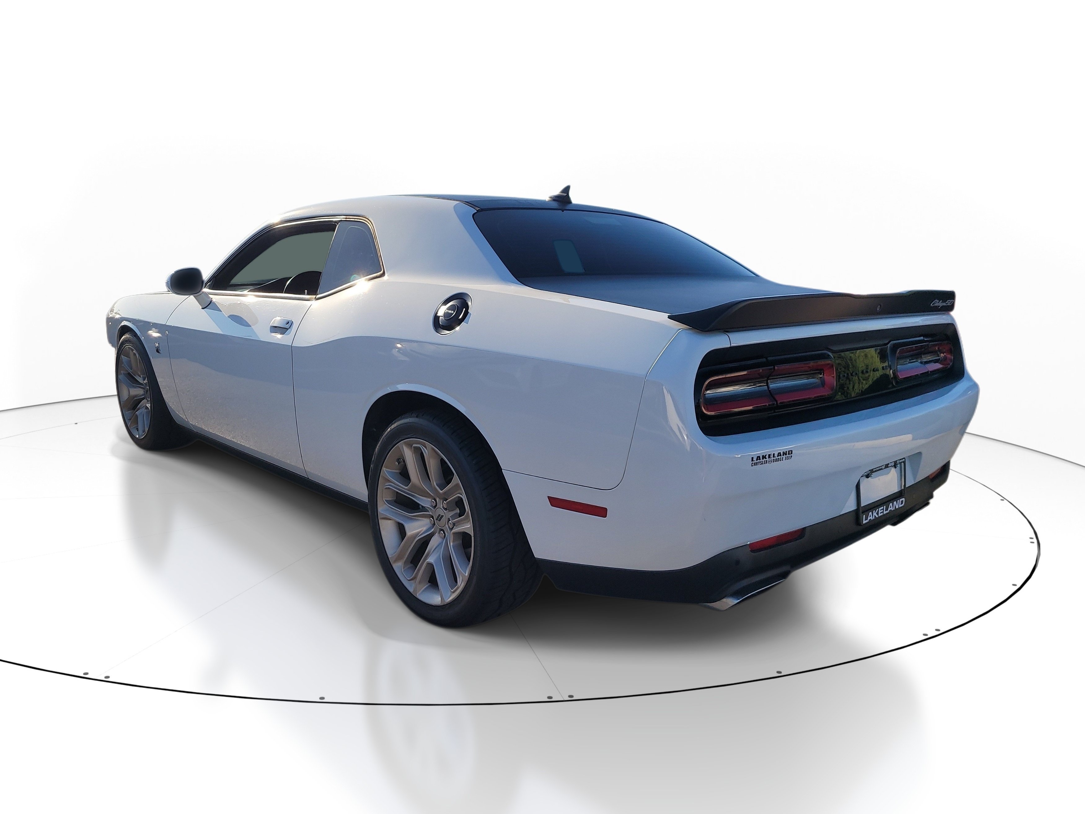 Used 2020 Dodge Challenger R/T Scat Pack RWD image 6