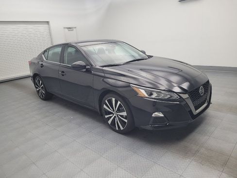 Used 2021 Nissan Altima 2.5 SR image 11