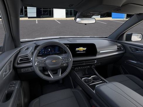 New 2026 Chevrolet Traverse LT w/ LPO, Floor Liner Package FWD image 15