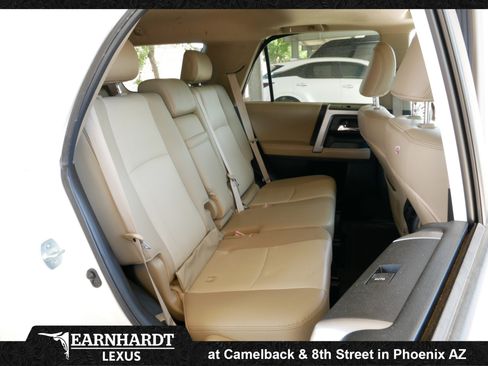 Used 2019 Toyota 4Runner SR5 Premium AWD/4WD image 3