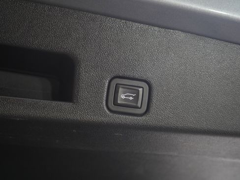 Used 2024 Chevrolet Traverse RS w/ LPO, Floor Liner Package AWD/4WD image 11