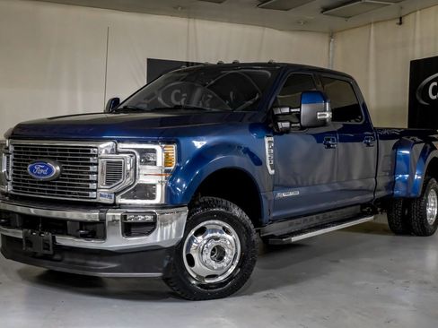 Used 2020 Ford F350 Lariat w/ Lariat Ultimate Package AWD/4WD image 4