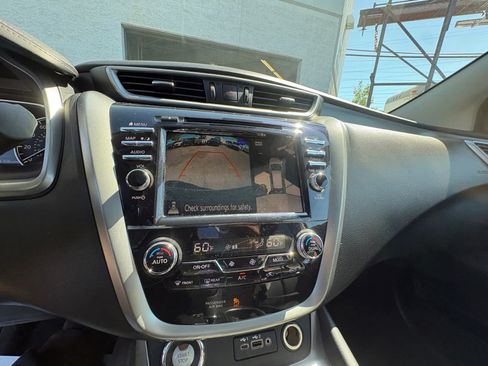 Used 2024 Nissan Murano SV AWD/4WD image 28