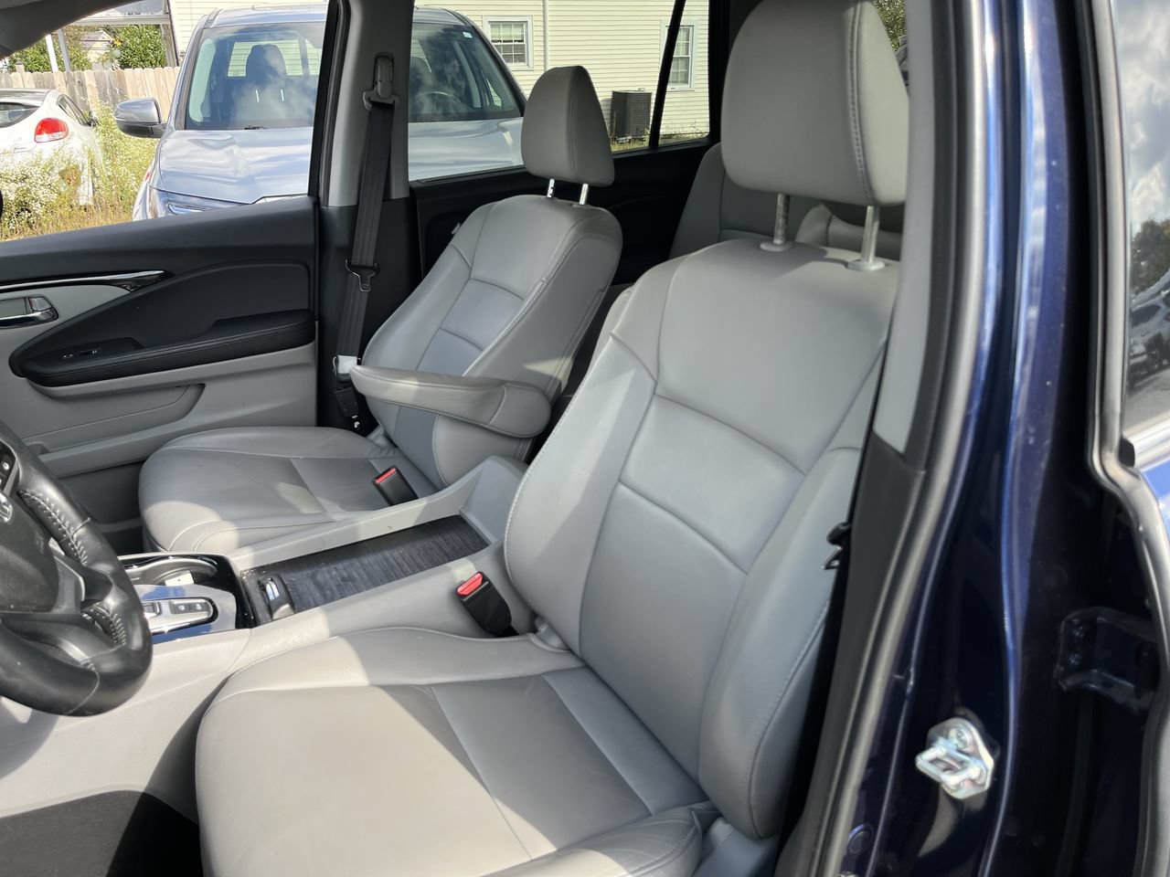Used 2019 Honda Pilot Touring image 5
