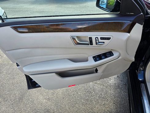 Used 2015 Mercedes-Benz E 250 BlueTEC 4MATIC Sedan w/ Premium 1 Package image 14