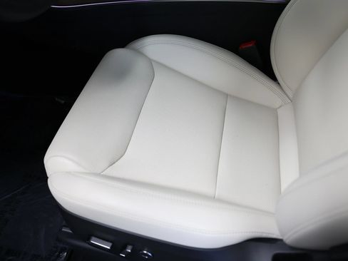 Used 2026 Tesla Model X AWD/4WD image 31