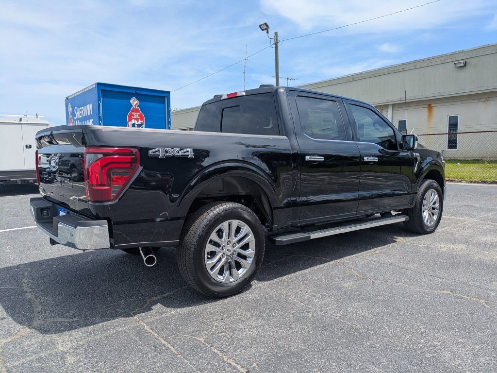 New 2026 Ford F150 Lariat w/ Equipment Group 502A High AWD/4WD image 4