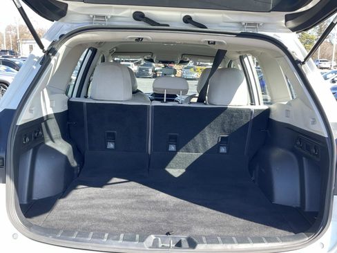 Used 2023 Subaru Forester image 10