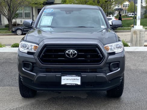 Used 2023 Toyota Tacoma SR image 9