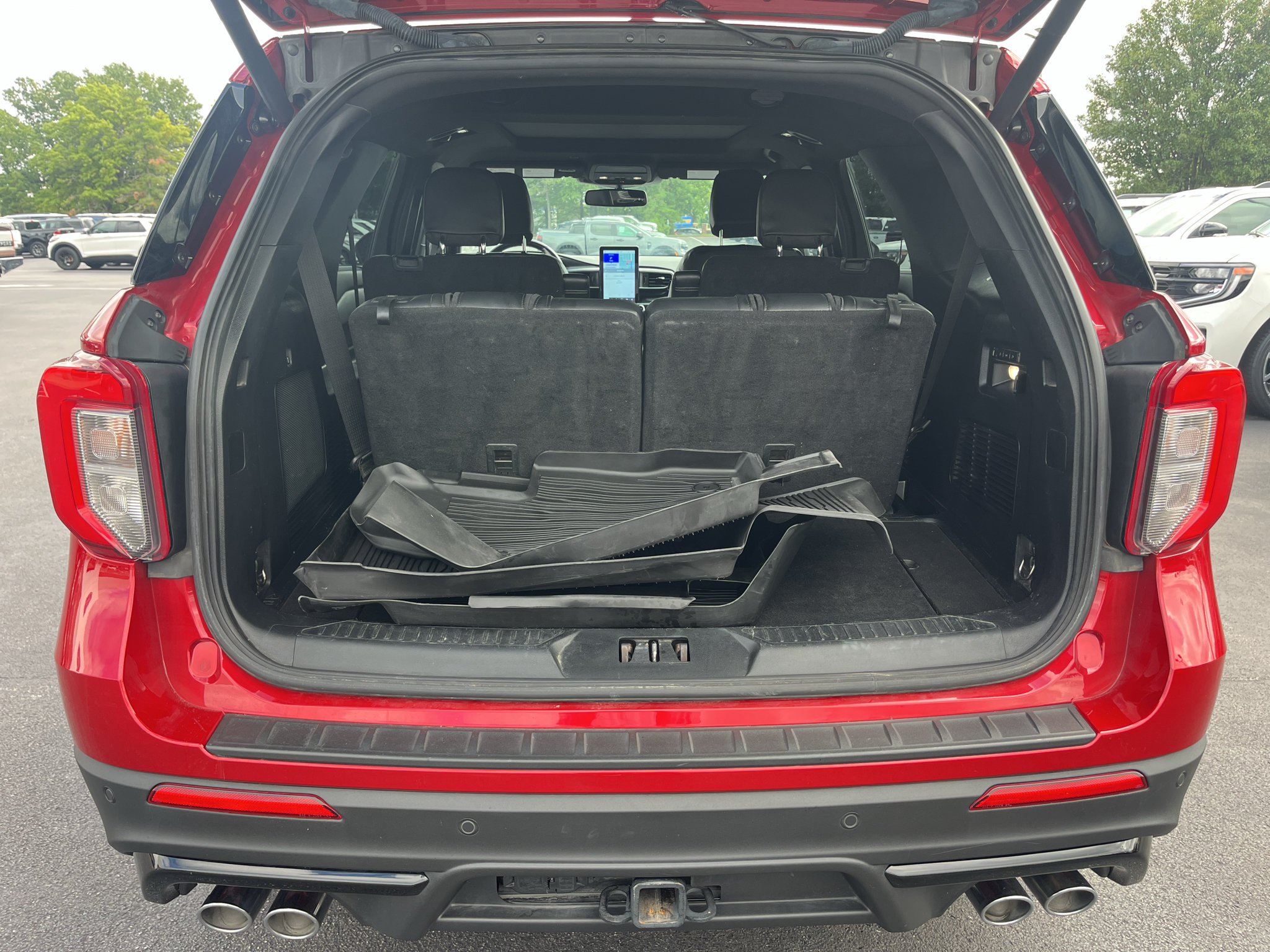 Used 2022 Ford Explorer ST w/ Equipment Group 401A AWD/4WD image 8