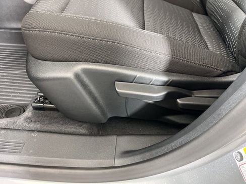 New 2026 Chevrolet Equinox LT FWD image 23