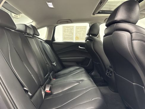 Used 2023 Acura TLX image 19