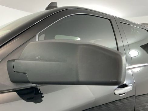 Used 2018 GMC Sierra 1500 SLT AWD/4WD image 9