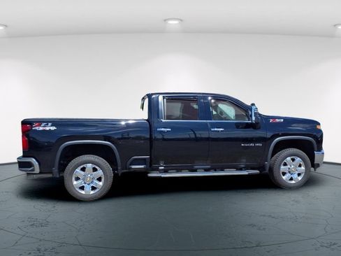 Used 2022 Chevrolet Silverado 2500 LTZ AWD/4WD image 8