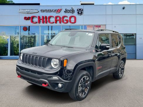 Certified 2023 Jeep Renegade Trailhawk AWD/4WD image 2