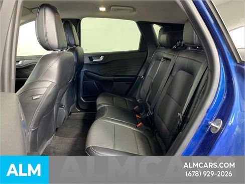 Used 2023 Ford Escape SE image 31