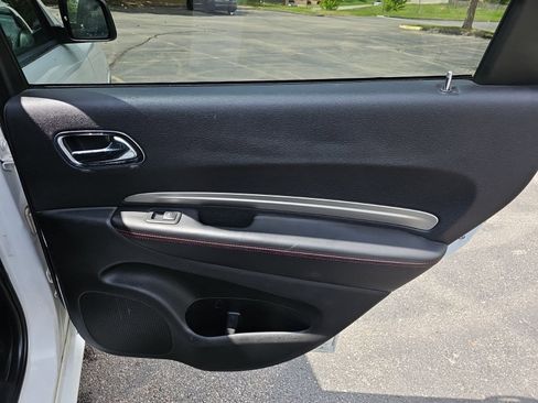 Used 2017 Dodge Durango R/T AWD/4WD image 17