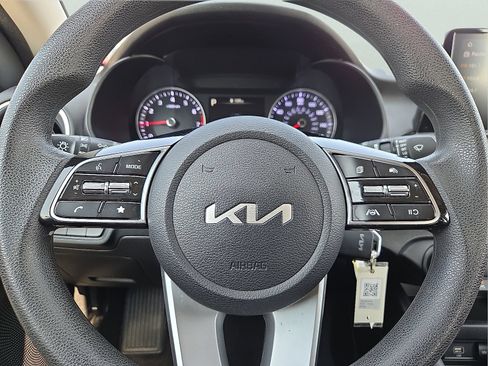 Used 2023 Kia Forte LXS FWD image 24