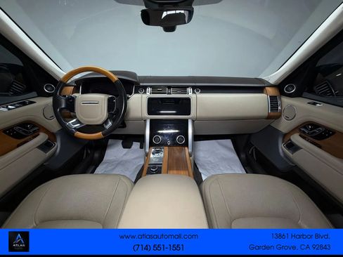 Used 2018 Land Rover Range Rover Supercharged AWD/4WD image 24