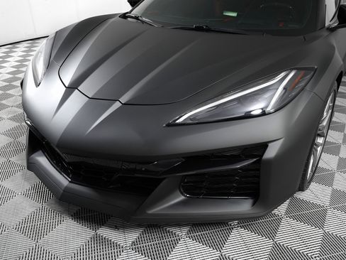 Used 2025 Chevrolet Corvette Z06 w/ Battery Protection Package image 28