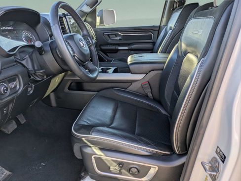 Used 2025 RAM 1500 Laramie image 18