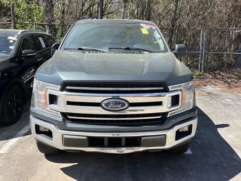 Used 2018 Ford F150 XLT image 2