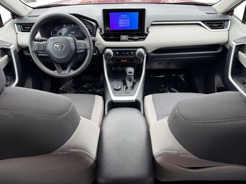 Certified 2025 Toyota RAV4 XLE w/ Convenience Package image 12