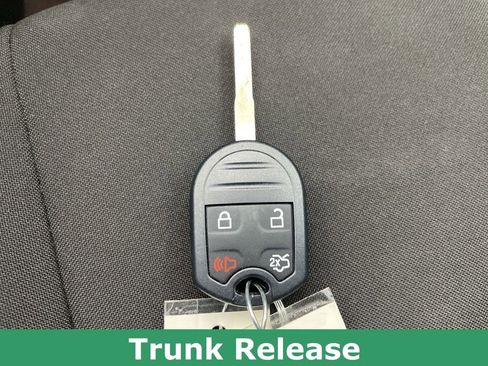 Used 2017 Ford Focus SE image 42