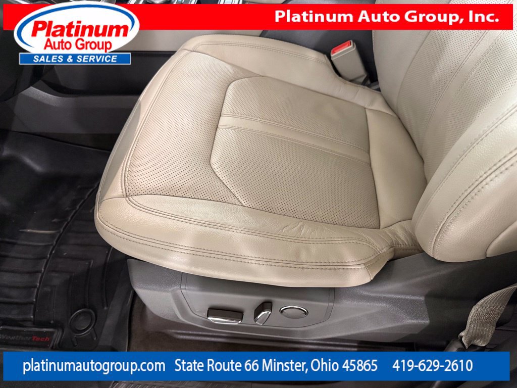 Used 2019 Ford Expedition Limited w/ Equipment Group 302A RWD image 12