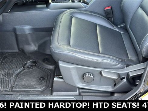 New 2025 Ford Bronco Badlands image 24