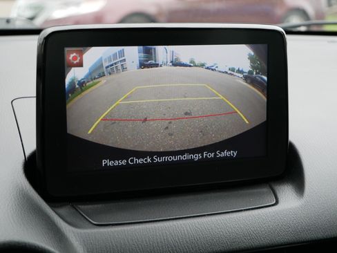 Used 2020 Toyota Yaris LE FWD image 31