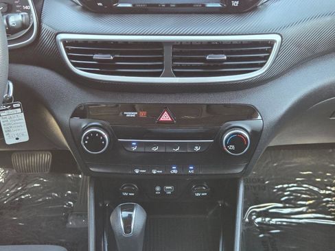 Used 2019 Hyundai Tucson SE AWD/4WD image 21