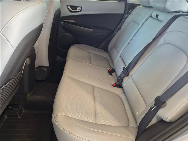 Used 2021 Hyundai Kona Ultimate w/ Cargo Package FWD image 16