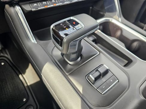 Used 2024 GMC Sierra 1500 Denali w/ Denali Reserve Package AWD/4WD image 30
