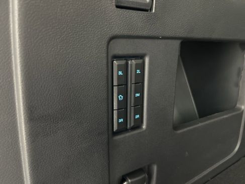 Certified 2023 Ford Expedition Max XLT image 37