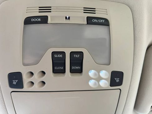 Used 2009 Lexus IS 250 AWD image 32