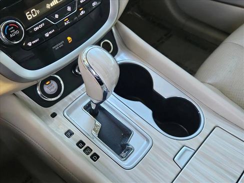 Used 2015 Nissan Murano Platinum FWD image 12