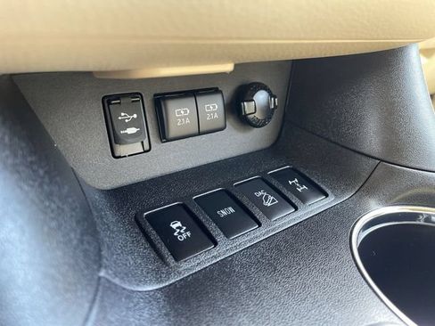 Certified 2018 Toyota Highlander Limited Platinum w/ Carpet Mat Package (TMS) AWD/4WD image 19