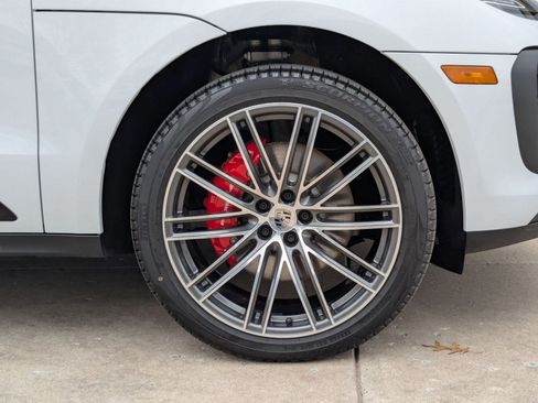 New 2026 Porsche Macan S AWD/4WD image 29