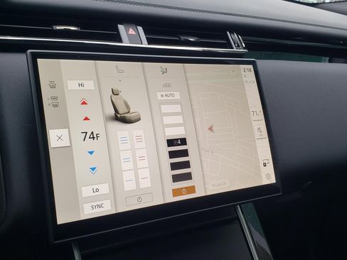 New 2026 Land Rover Range Rover Velar Dynamic SE image 24