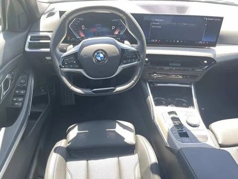 Used 2025 BMW 330i xDrive Sedan AWD/4WD image 15