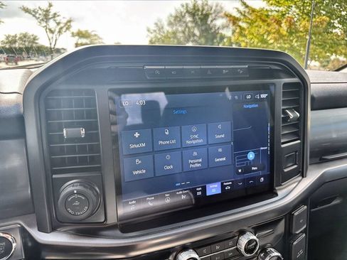 Used 2024 Ford F150 Lariat w/ FX4 Off-Road Package AWD/4WD image 21