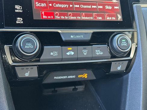 Used 2018 Honda Civic Sport Touring image 18