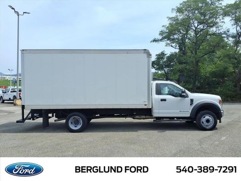 Used 2021 Ford F550 2WD Regular Cab Super Duty image 4