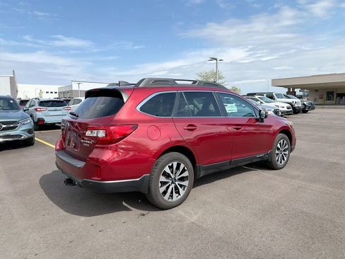 Used 2017 Subaru Outback 3.6R Limited AWD/4WD image 13