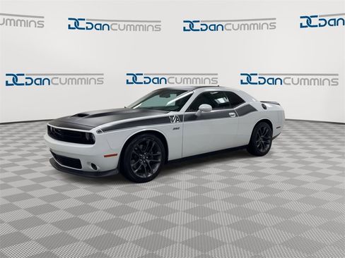 Used 2020 Dodge Challenger R/T Scat Pack w/ T/A Package image 4