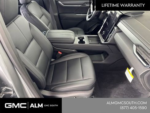 New 2026 GMC Acadia Elevation w/ Elevation Premium Package image 15