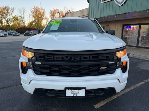 Used 2022 Chevrolet Silverado 1500 Custom image 8