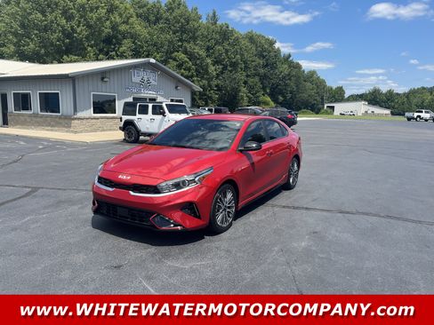 Used 2024 Kia Forte GT-Line FWD image 1