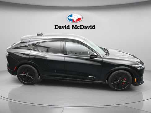 Used 2025 Ford Mustang Mach-E GT AWD/4WD image 41